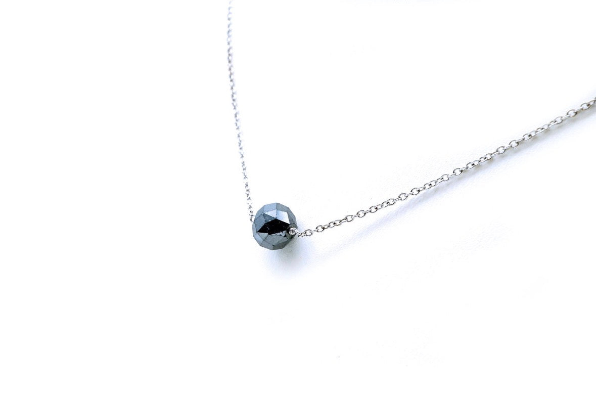 COLLANA DIAMANTE NERO