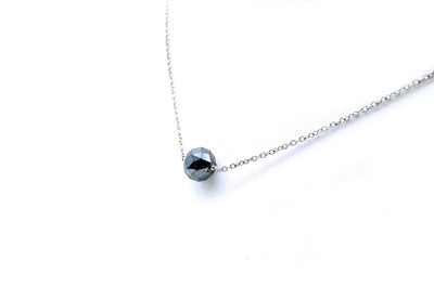 COLLANA DIAMANTE NERO