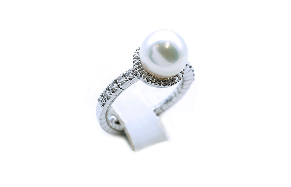 ANELLO PERLA E DIAMANTI