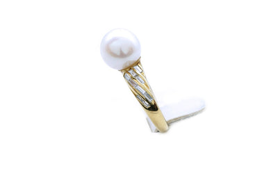 ANELLO DAMIANI PERLA E DIAMANTI