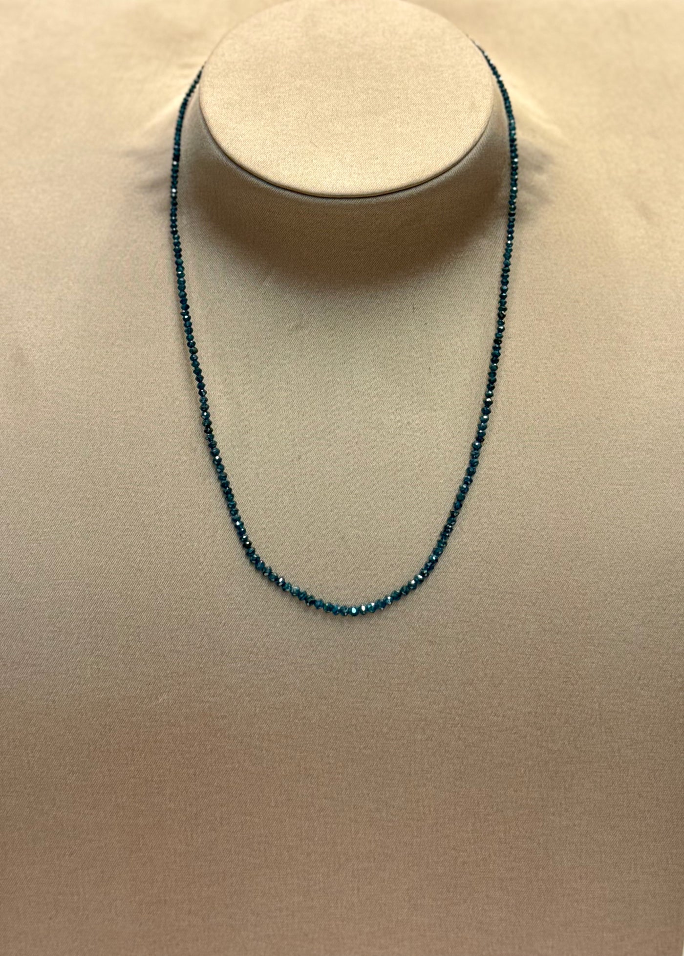 COLLANA DIAMANTI BLU
